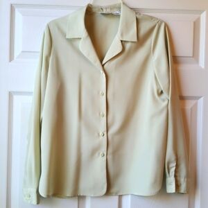 Liz Baker Light Green Blouse Size 8
